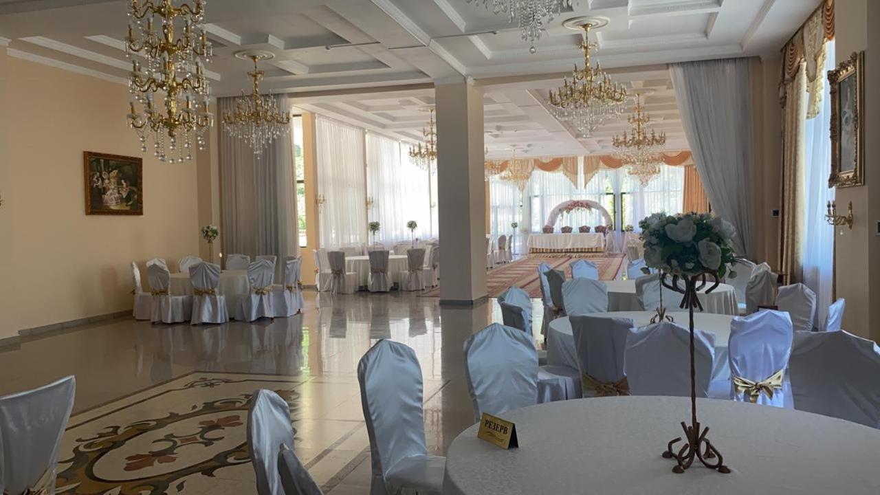 Hotel Эдельвейс Almatý Exterior foto