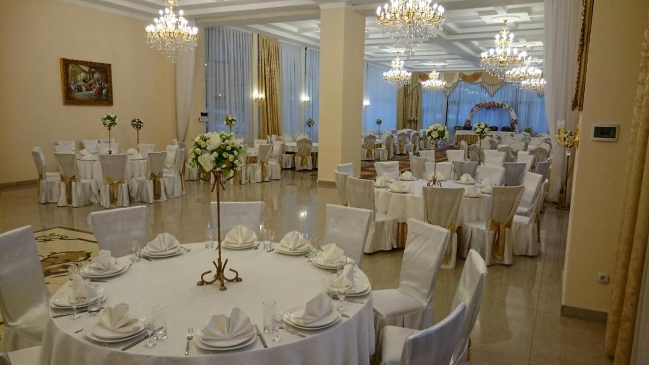 Hotel Эдельвейс Almatý Exterior foto