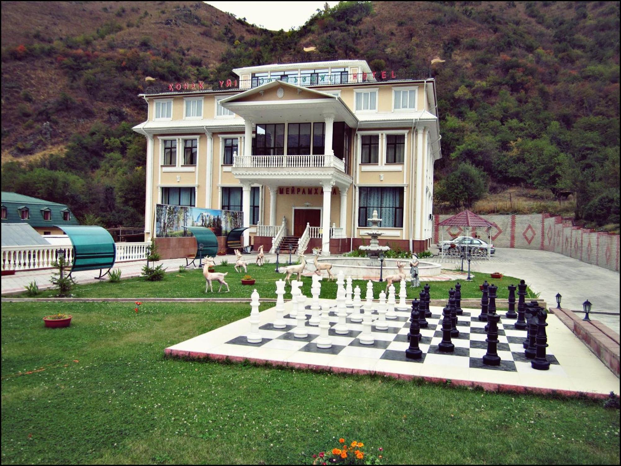 Hotel Эдельвейс Almatý Exterior foto