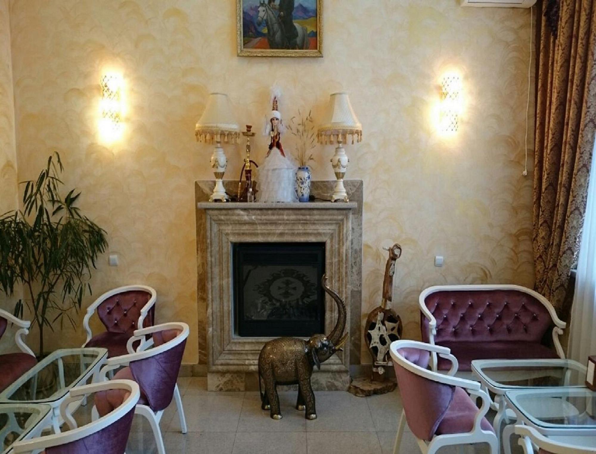 Hotel Эдельвейс Almatý Exterior foto